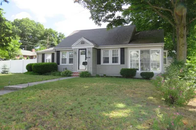 812 East St 1