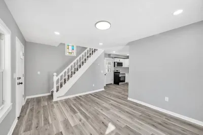 248 Parker St