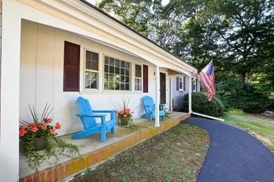 4 Royal Cir 1