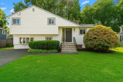6 Royce Road 1