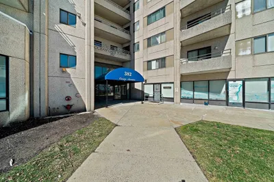382 Ocean Ave #605 1