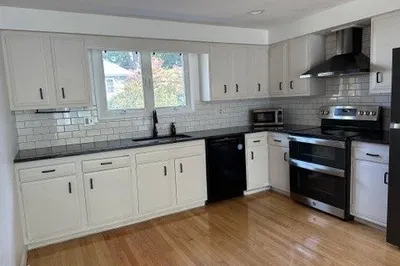 167 South St #8D 1
