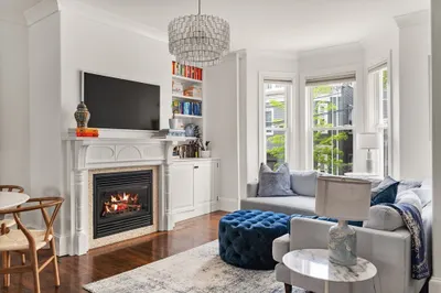 17 Atlantic St