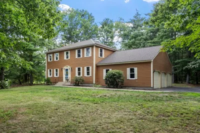 22 Woodland Drive 1