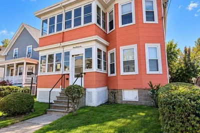 396 Jefferson Ave #2 1