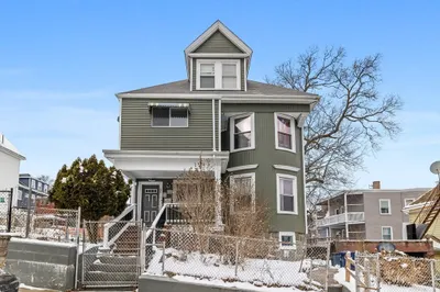 31 Bullard St