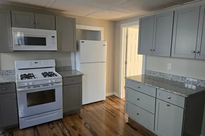 32 Summer St #2 1