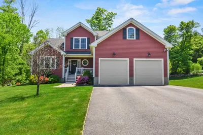 1 Camden Dr 1