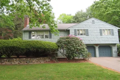 40 Hearthstone Drive