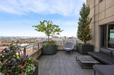 1 Huntington Avenue #1702 1