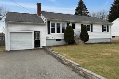 17 Beatty St