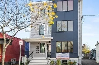 7 Springfield Street #2