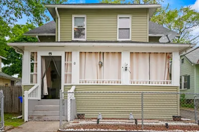 8 Marlborough St 1