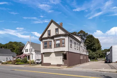 159 E. Central St 1
