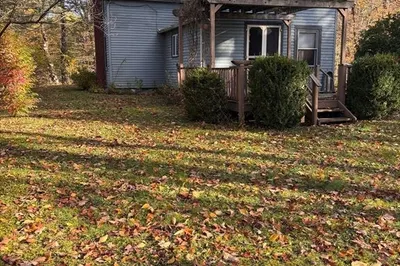 30 Granby Rd