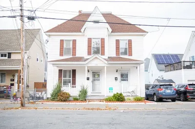 174 4th Ave