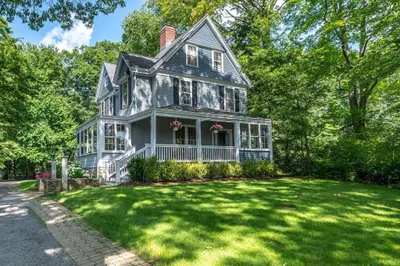 32 Webster Ct