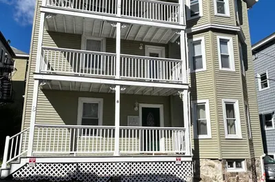 8 White Ave 1