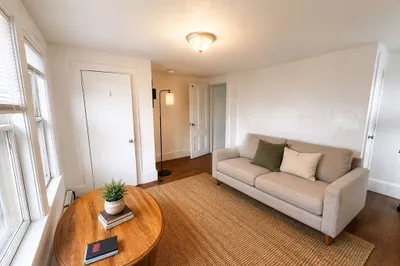 40 Seafoam Ave #2 1