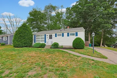 54 Crescent Ave 1