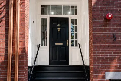 48 Fayette St 1