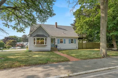 243 Nahant Rd 1
