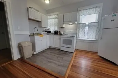 139 Franklin Street #5 1