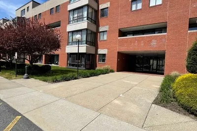 96 Old Colony Avenue #152 1