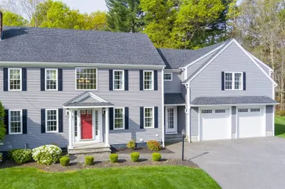 33 Ridgewood Drive 1