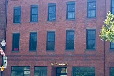 377 Main St #6 1
