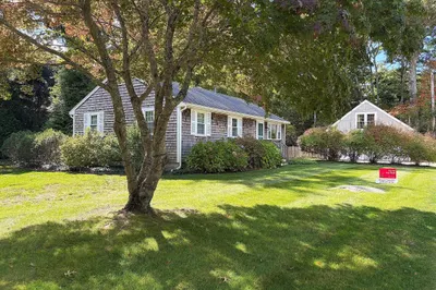 33 Mill Street 1
