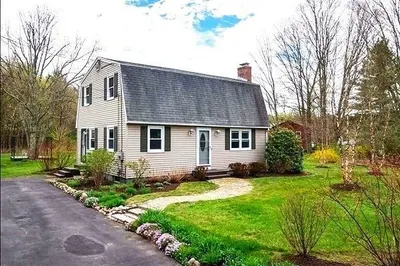 960 Westhampton Road