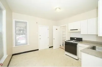 27 Magee Street #1 1
