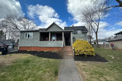 13-15 Willow St 1
