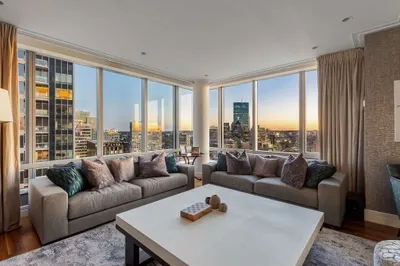 1 Avery St #27B