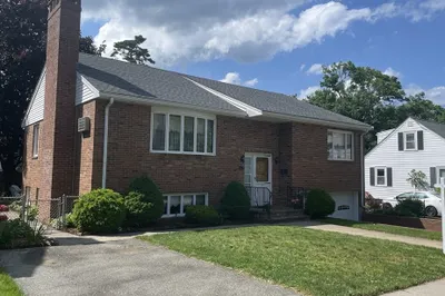 67 Ralph St