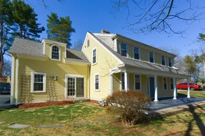 146 Mansion Dr