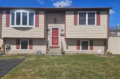 55 Birch St 1