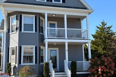 24 Potter St #3 1