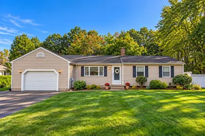 70 Strawberry Hill Rd 1