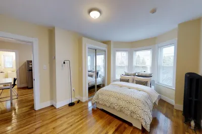 5 Blake Street #1 1