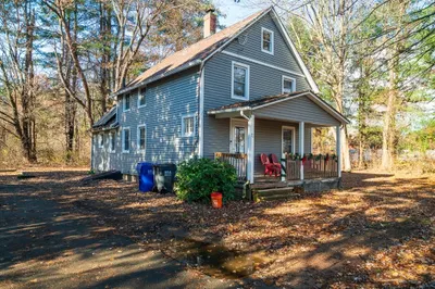72 N Maple St 1
