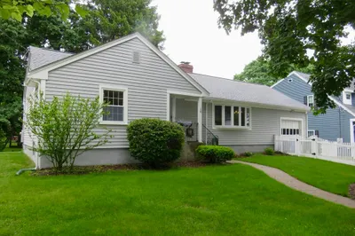 10 Samoset Lane