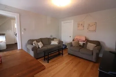 29 Mckenn St #2 1