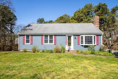253 Meetinghouse Rd