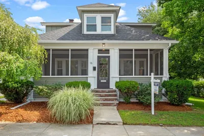 16 Fowell Ave 1