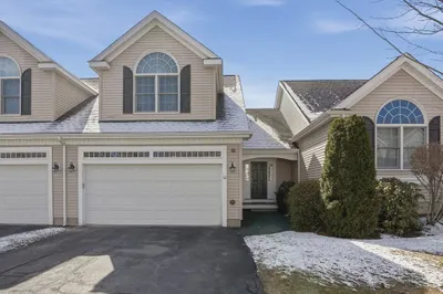 32 Edmonds Circle #32 1