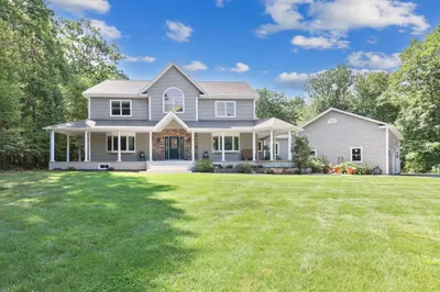 56 Paradise Lake Rd 1