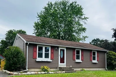 209 Casey Dr 1