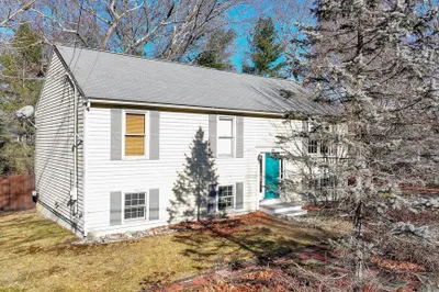 82 Belair Ave